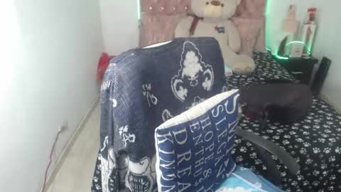 Snapshot of patty_squirt87 chatting on 10.29.25 patty squirt87 online show from 10.29.25