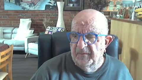 Snapshot of patvac chatting on 07.17.26 patvac online show from 07.17.26
