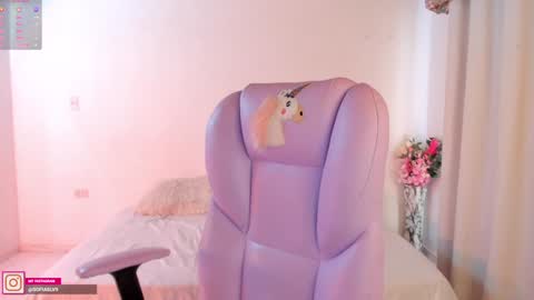 Sofa online show from 01.18.25