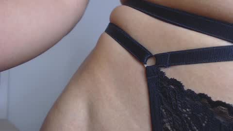 Paulina        online show from 01.12.25