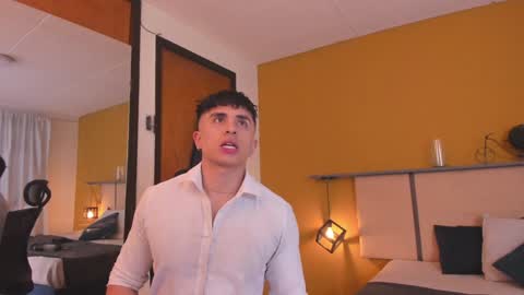 Paul online show from 01.08.25