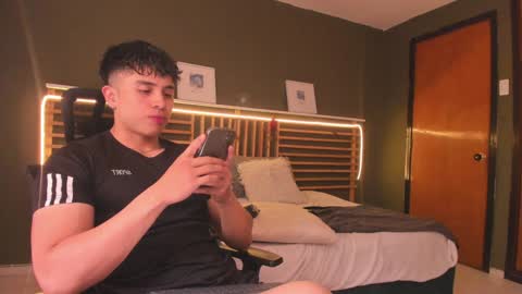 Paul online show from 01.16.25