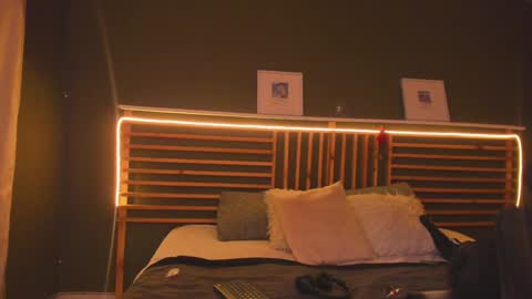 Paul online show from 01.21.25