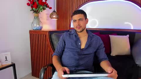 Paul Rivera online show from 04.10.26