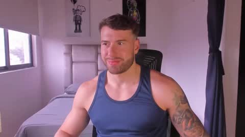 Snapshot of paul_roger chatting on 02.20.25 PAUL ROGER online show from 02.20.25