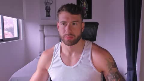 Snapshot of paul_roger chatting on 03.12.25 PAUL ROGER online show from 03.12.25