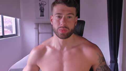 Snapshot of paul_roger chatting on 03.12.25 PAUL ROGER online show from 03.12.25