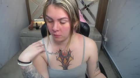 Paula online show from 04.16.26