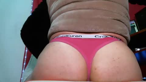 PAULA VALENTINA online show from 02.23.25