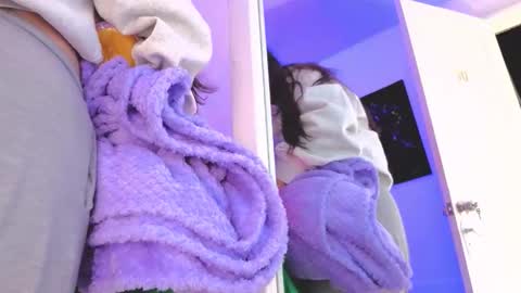 Snapshot of paulette_dupont_ chatting on 11.23.25 paulette_dupont_ online show from 11.23.25