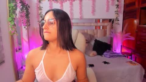 paulha_miller online show from 10.11.25