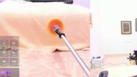 Paulina Davis  online show from 01.26.25