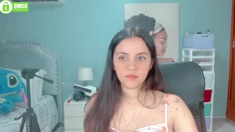 Paulina online show from 02.25.25