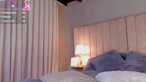 paylina monroy online show from 02.04.25