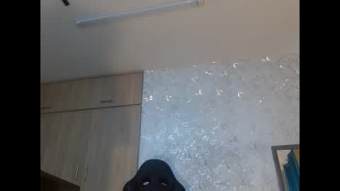 Snapshot of paulina_rubio_ chatting on 10.08.25 Paulina Rubio online show from 10.08.25