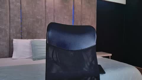 Paulina online show from 11.06.25