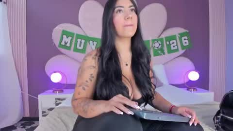 Snapshot of paulinaduarte_ chatting on 06.18.26 Paulina online show from 06.18.26