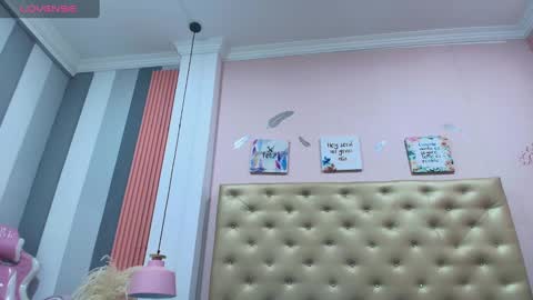 PaulinaSaennz online show from 02.23.25