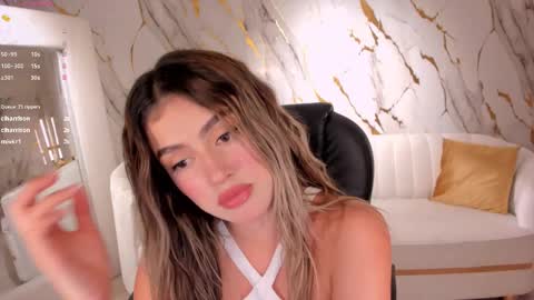 Paulina Santos  online show from 03.06.25