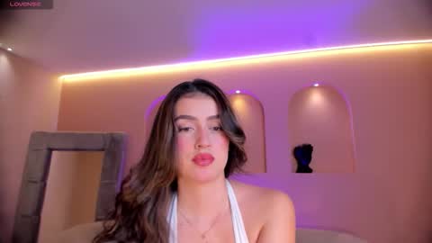 Paulina Santos  online show from 12.05.25