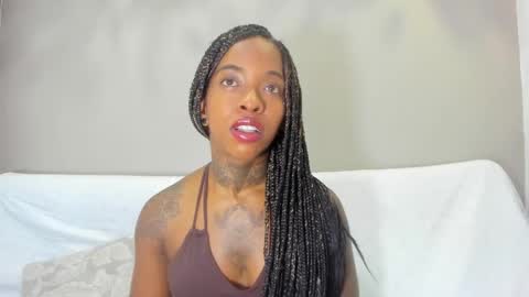 Pauline online show from 09.09.25