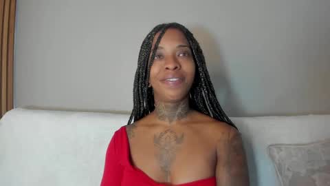 Pauline online show from 09.25.25