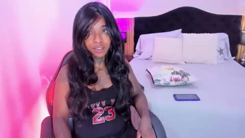 Pauline online show from 03.17.26