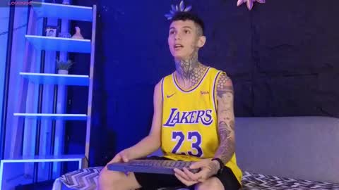 Paulo online show from 01.10.26