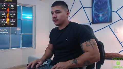 Snapshot of paulo_allen chatting on 12.21.24 Paulo online show from 12.21.24