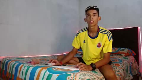 Snapshot of paulosex12 chatting on 10.15.25 paulosex12 online show from 10.15.25