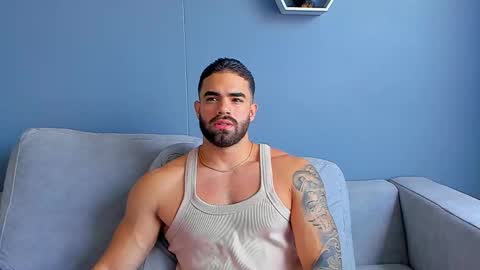 Paul Phoenix online show from 03.12.25