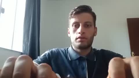 Snapshot of paurrrossa chatting on 12.01.24 PauRosa online show from 12.01.24