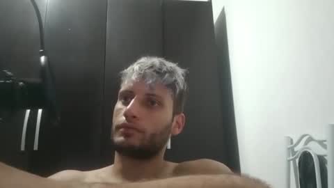 Snapshot of paurrrossa chatting on 01.02.25 PauRosa online show from 01.02.25