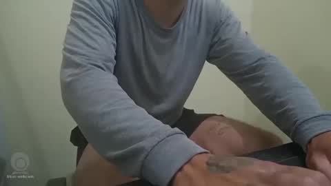 Snapshot of paurrrossa chatting on 10.09.25 PauRosa online show from 10.09.25