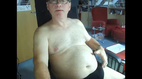 Snapshot of pavlovsdog2006 chatting on 01.23.25 Pavlov aka Peter online show from 01.23.25