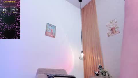 Dani online show from 02.14.25