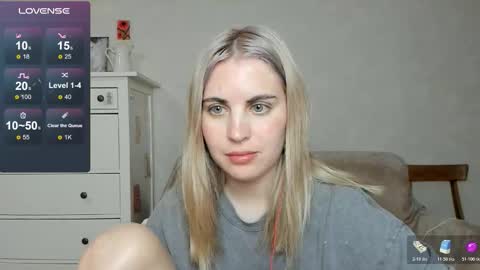 Allisses online show from 11.22.25