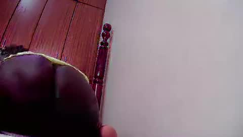 Snapshot of pay2playangel12 chatting on 01.27.25 Coco channel online show from 01.27.25