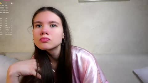 Snapshot of pazrapacki chatting on 04.21.26 Beautiful Mila online show from 04.21.26