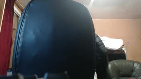 Snapshot of pc8474408 chatting on 11.26.25 pc8474408 online show from 11.26.25