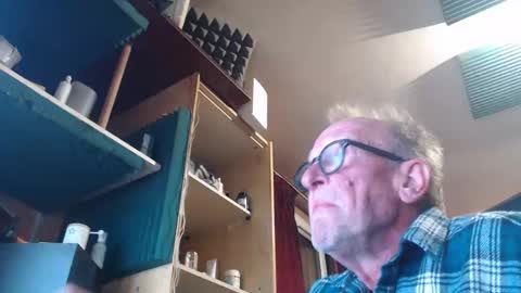 pc8474408 online show from 04.08.26