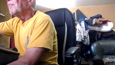 Snapshot of pc8474408 chatting on 06.28.26 pc8474408 online show from 06.28.26