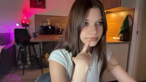 Sandra  Next Stream  pm MSK 5 pm UTC1pm EDT online show from 07.04.26
