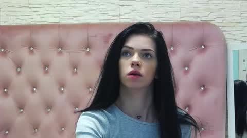 Ella online show from 02.16.26