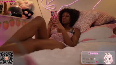 peachypeachgirl online show from 12.04.25