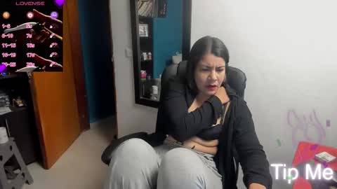 Tangerine Penaut online show from 02.27.26