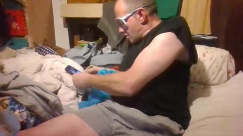 Snapshot of peanutbutter_doggystyle chatting on 03.12.26 BTW online show from 03.12.26