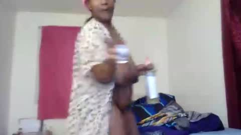 pebblessmith453 online show from 11.23.25