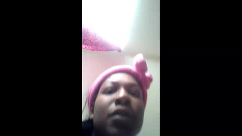 pebblessmith453 online show from 12.15.25