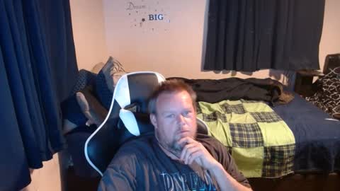 pecker40 online show from 12.21.24